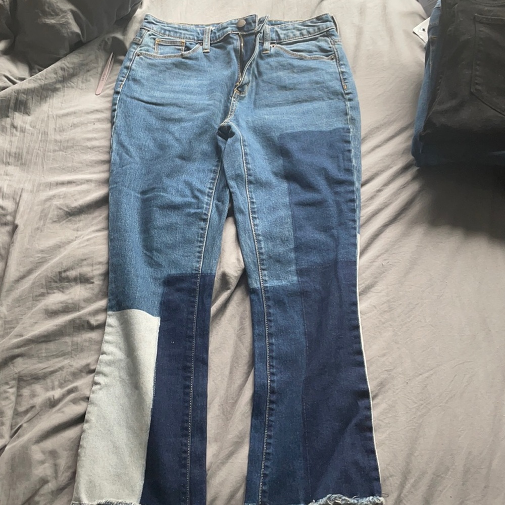 high rise kick blue crop jeans